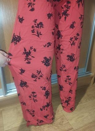 Яскраві штани