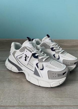 Білі жіночі кросівки fashion — дихаюча сітка, нові