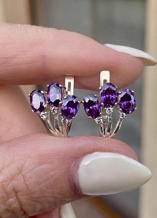 Милi cрiбнi сережки з природнiми аметистами