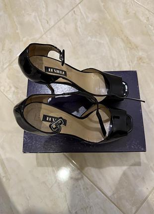 Жіночі босоніжки le silla розмір 38,5