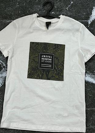 Чоловіча футболка