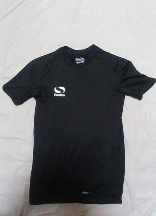 Футболка спортивна