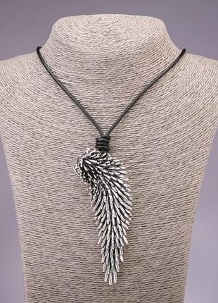 Подвеска ежиков на длинном шнуре хайтек