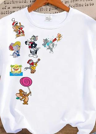 Женская футболка с мультяшным принтом