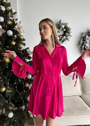 Платье королевский атлас