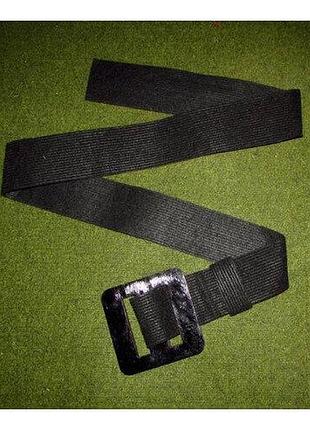 Ремінь пояс карнавальний чорний з дерев'яною пряжкою (170х8 см)