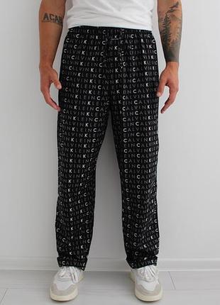 Гіднющі чоловічі штани calvin klein в монограм бренду, бавовна,легкі та комфортні