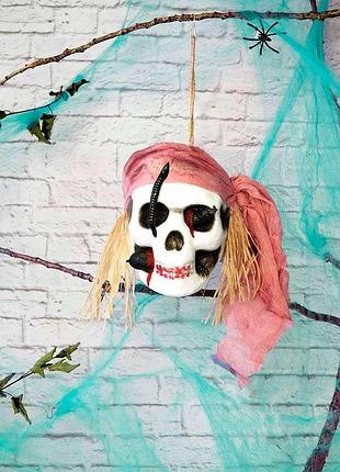 Череп готический пират сэм пепел розы