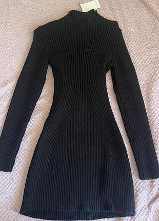 Тепла сукня на осінь,зиму.