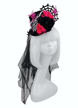 Шляпка с фатой glamorous spider