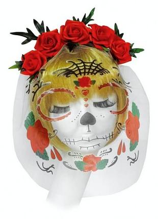 Обруч із троянд "санта муерте" з вуаллю