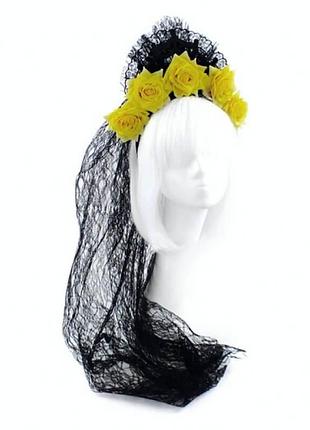 Обруч із фатою senora consuela з жовтими квітами