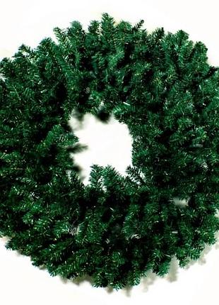 Венок декоративный из искуственной хвои