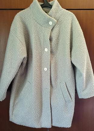 Стильне пальто