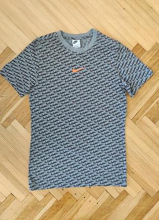 Nike чоловіча підліткова футболка розмір xs