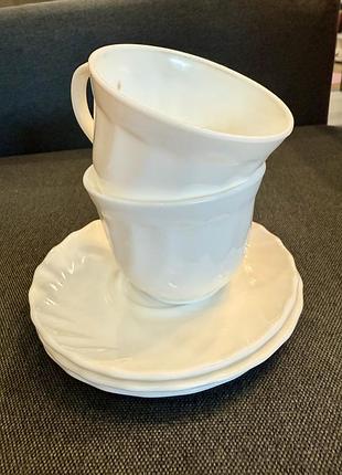 Набор посуду для чаю