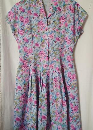 Сукня з яскравим принтом 16 на гудзиках