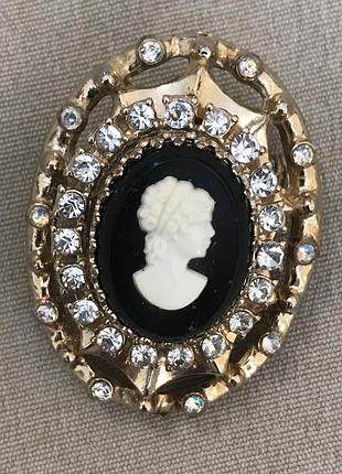 Coro розкішна брошка з кристалами вінтаж