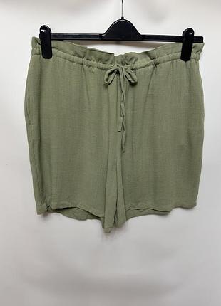 Лляні шорти на резинці