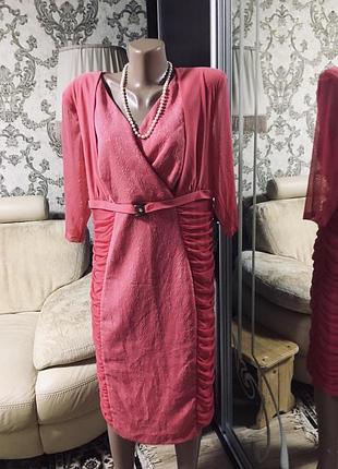 Красивое платье