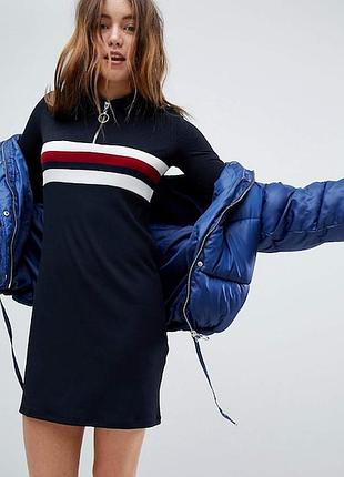 Спортивное платье на молнии р.м