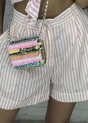 Шорты шанель из хлопка нежного цвета со стразами, новые