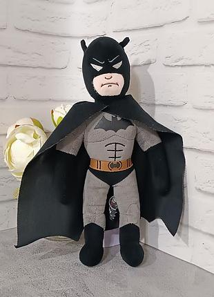 М'яка іграшка супергерой бетмен avengers 30 см