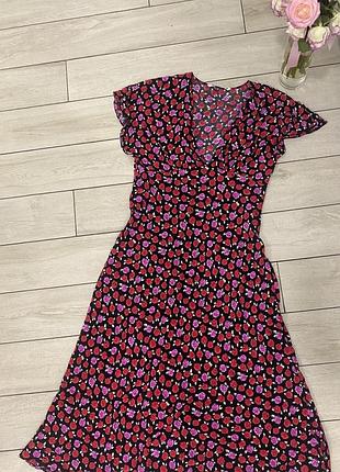 Красива жіноча сукня з трояндами цікавий дизайн від zara