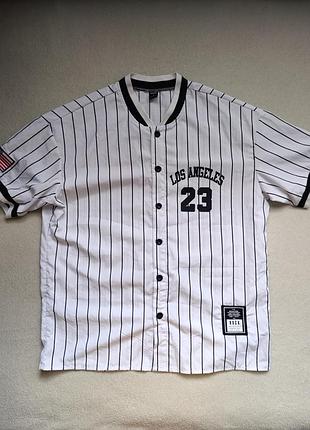 Футболка shein на гудзиках