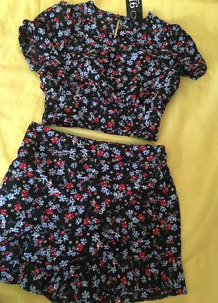 Костюм на девочку-9 лет