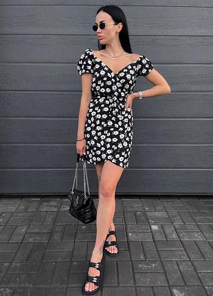 Женское платье ledout black – элегантность в классическом черном