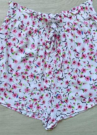 Шорти жатка