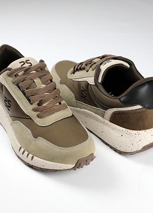 Кроссовки мужские 590684 коричневые