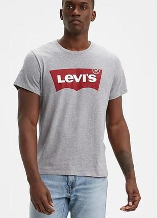 Нова футболка levis розмір l