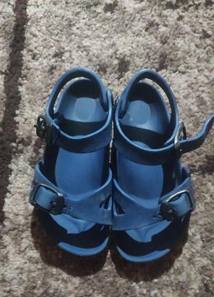 Босоніжки на хлопчика