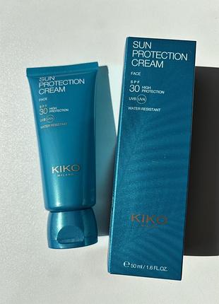 Зволожуючий сонцезахисний крем для обличчя sun protection cream spf 30