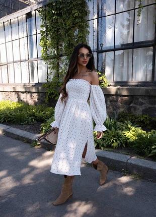 Бавовняна муслінова сукня біла довга міді з довгим обʼємним рукавом в сердечко з розрізом з відкритими плечима на резинці