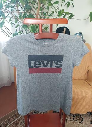Жіноча бавовняна футболка levi's (over size)