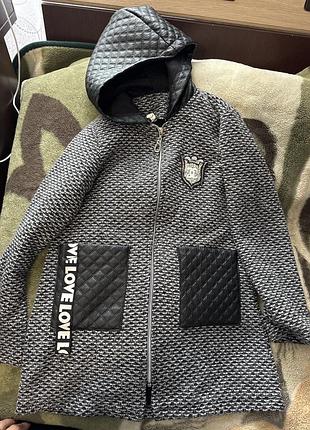 Пальто для дівчинки