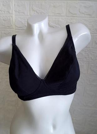 Бюстгальтер без поролону