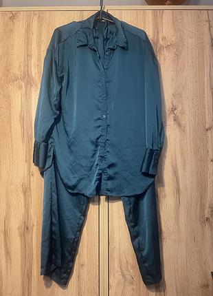 Женский, вечерний костюм boohoo, турция. 38