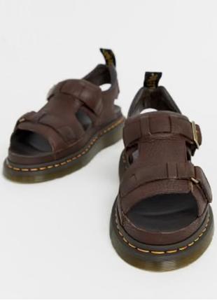 Сандалі dr. martens