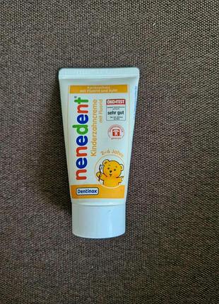 Детская зубная паста nenedent kinderzahncreme mit fluorid (с фтором) от dentinox, предназначенная для детей в возрасте 2-6 лет.