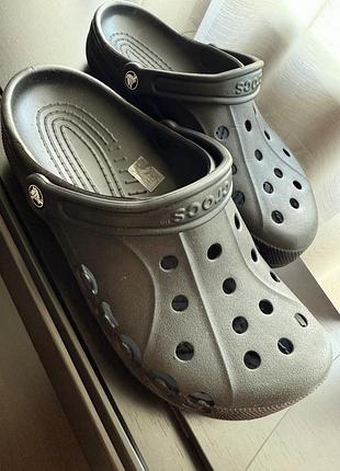 Резинові капці у стилі crocs