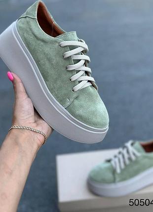 Кеди на потовщеній підошві натуральна замша