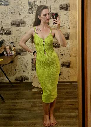 Платье коктейльное салатовое миди