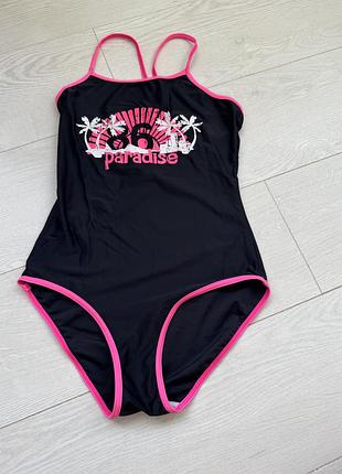 Суцільний купальник