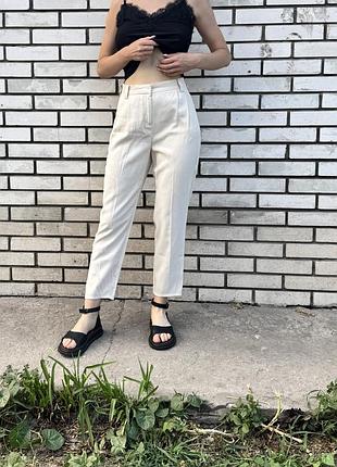 Класичні жіночі штани бренду mohito