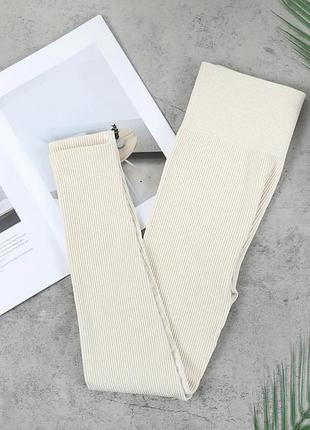 Жіночі лосіни