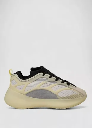 Мужские кроссовки спортивные